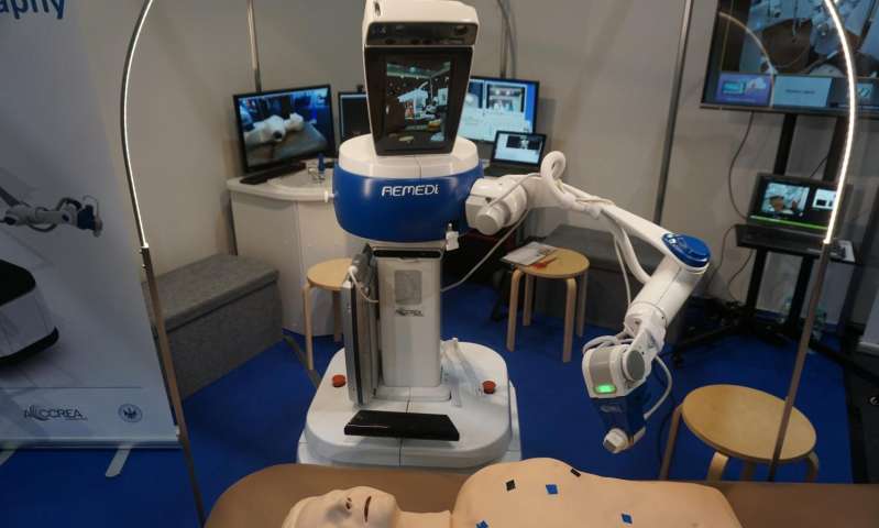 Telemedicina, il robot-dottore che visita a distanza