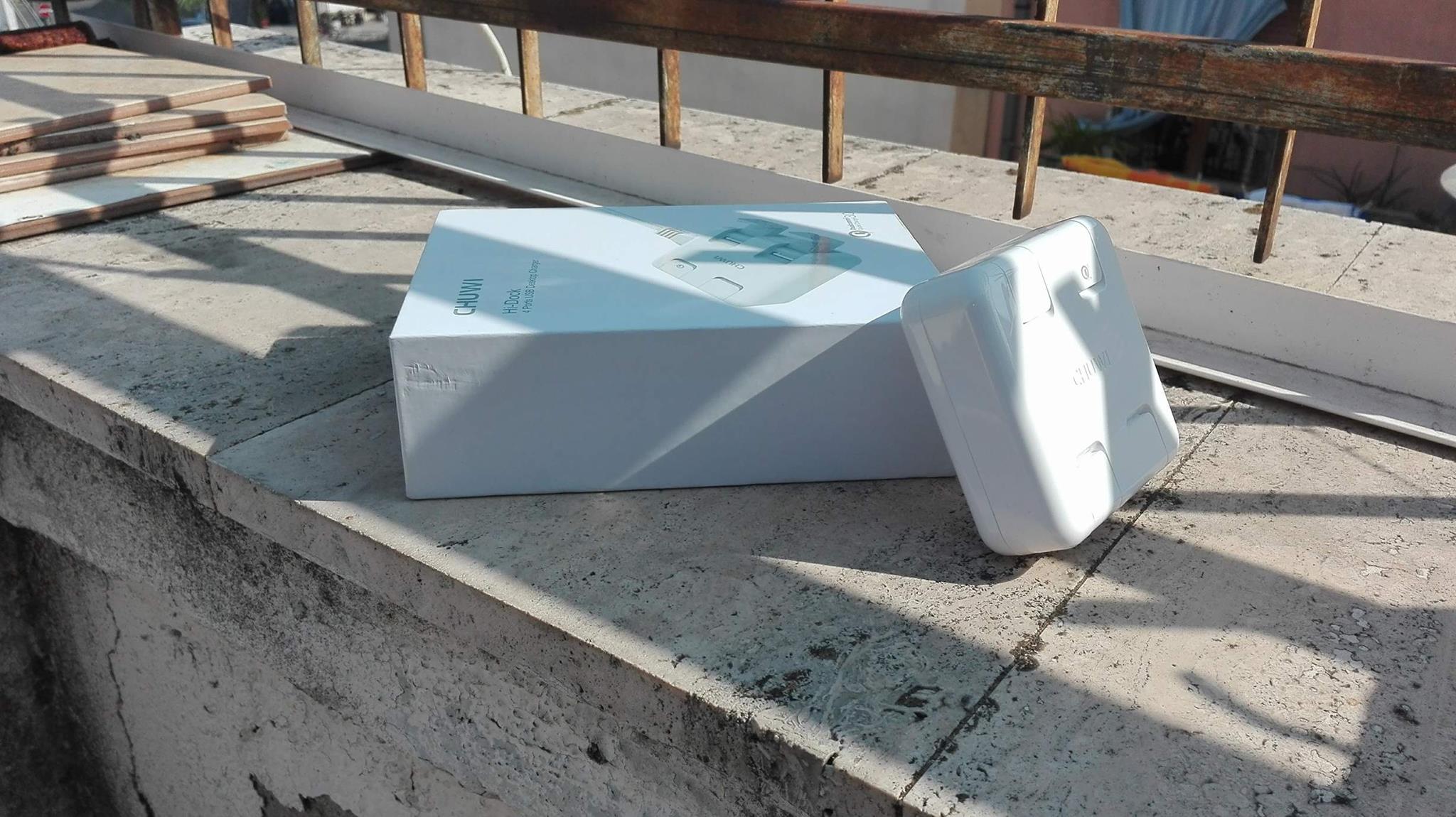 Chuwi Hi-Dock, la soluzione ideale per ricaricare fino a 4 dispositivi contemporaneamente
