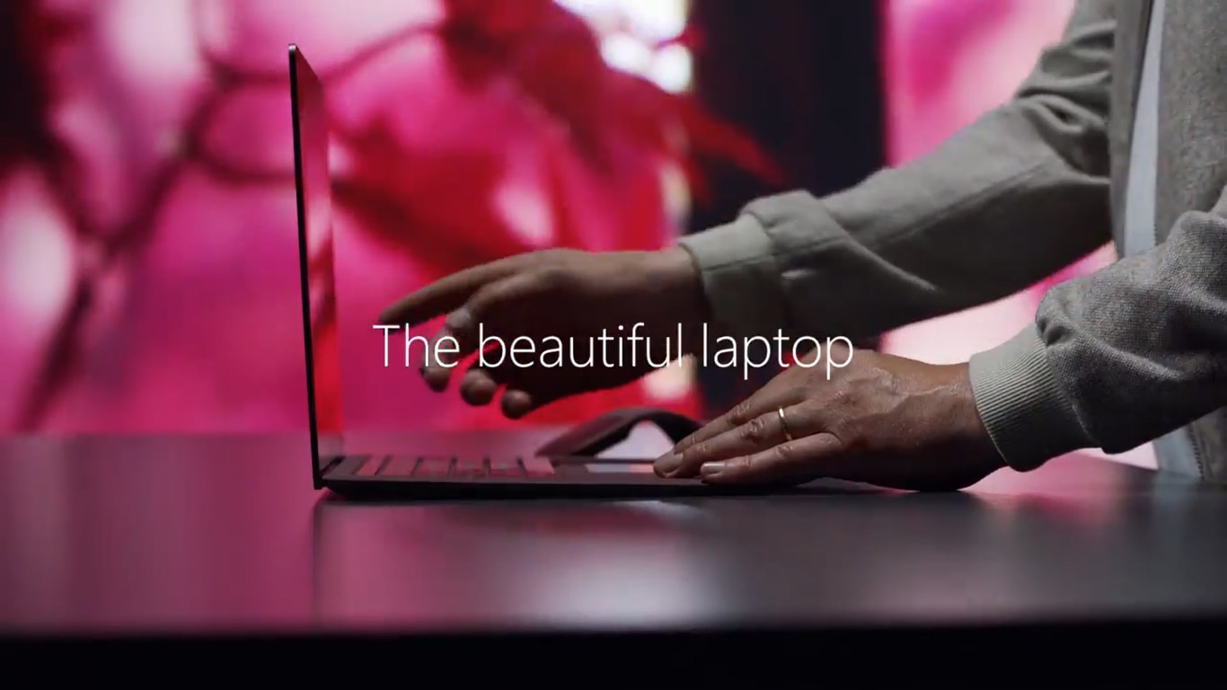 Surface Laptop: adesso è possibile aggiornare gratuitamente a Windows 10 Pro fino al 31 marzo 2018