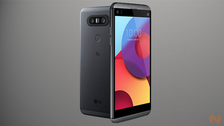 Cosa Compro. LG Q8, smartphone di qualità con doppio display e doppia fotocamera