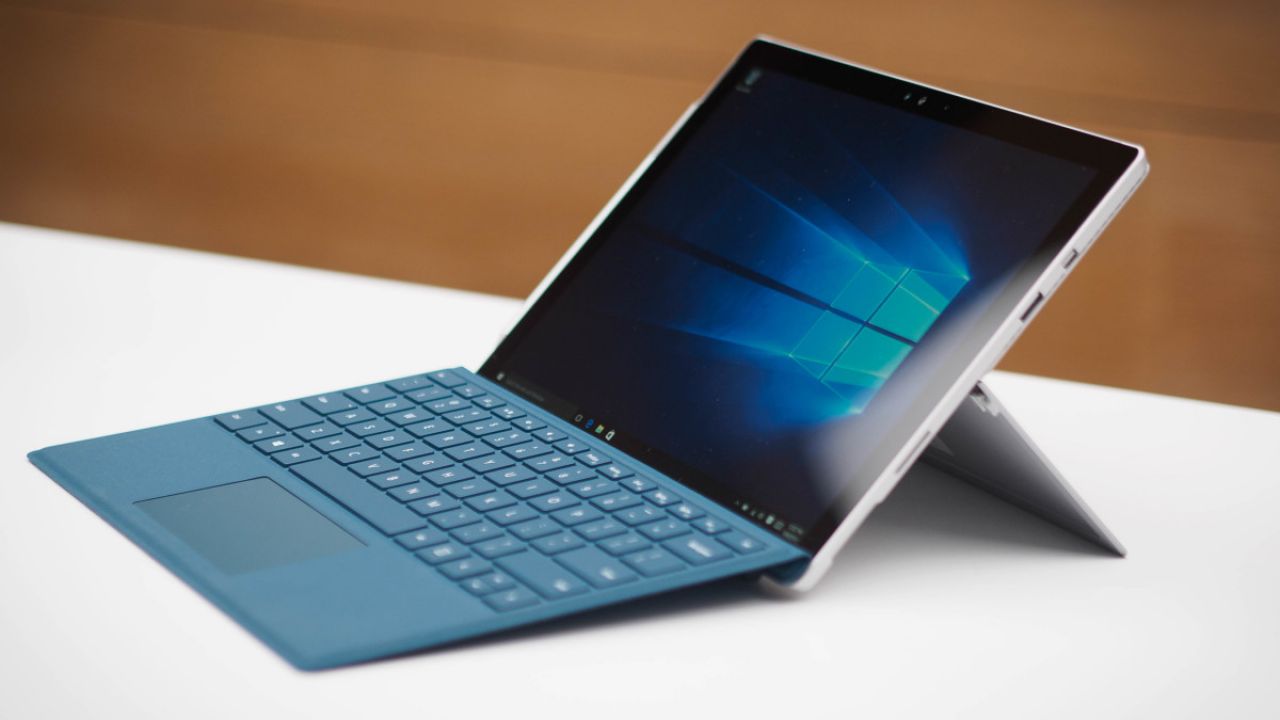 Microsoft è l’unica azienda a difendere il jack audio da 3.5mm [Brevetto]