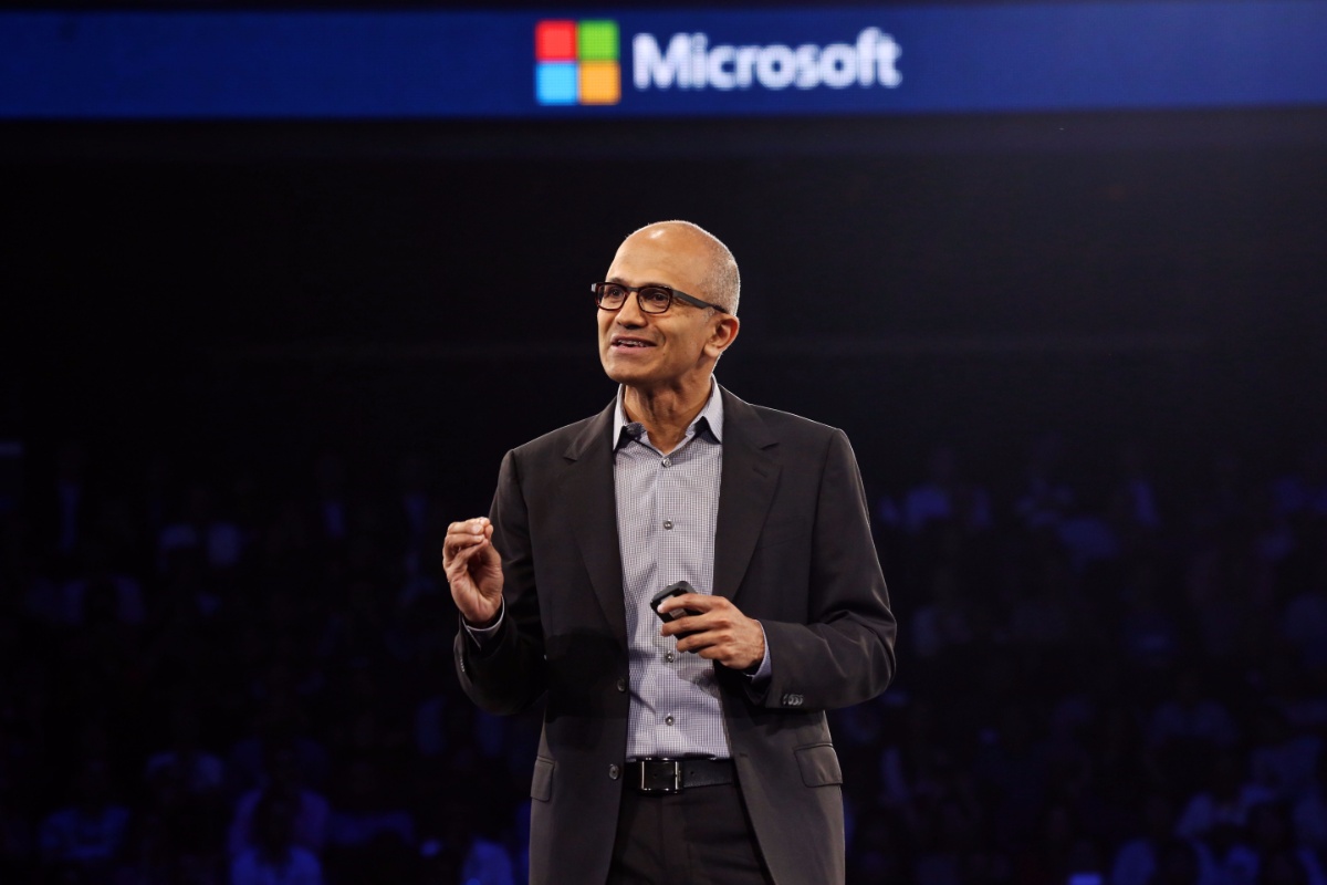 Microsoft in crescita trainata da Cloud, Office e Surface