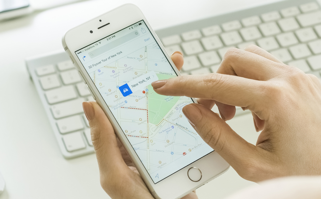 Privacy, basta un click e Google Maps ti pedinerà ovunque