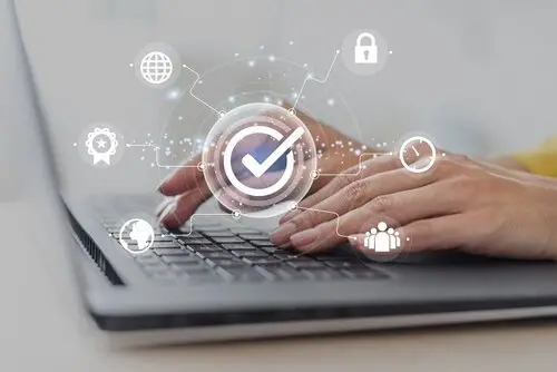 Social engineering: le strategie che colpiscono l’emotività